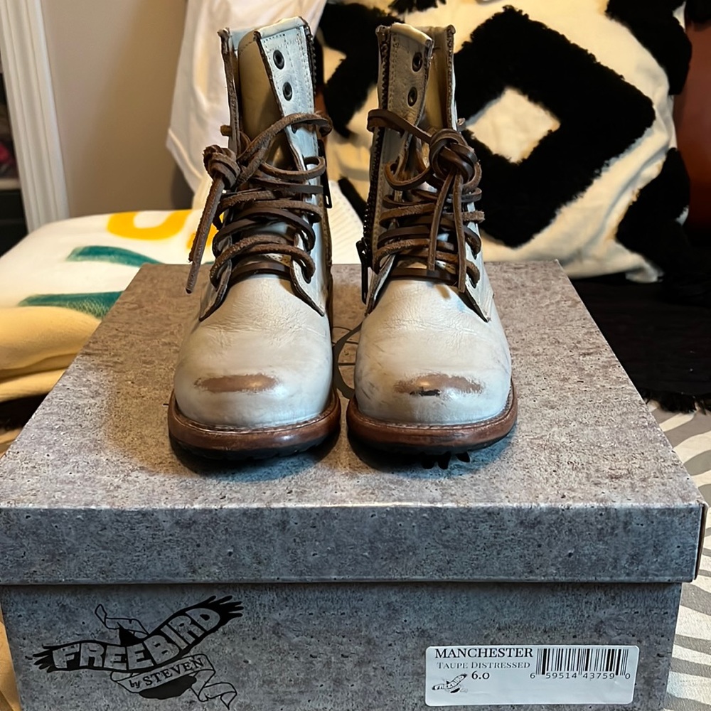 Freebird Manchester distressed boots